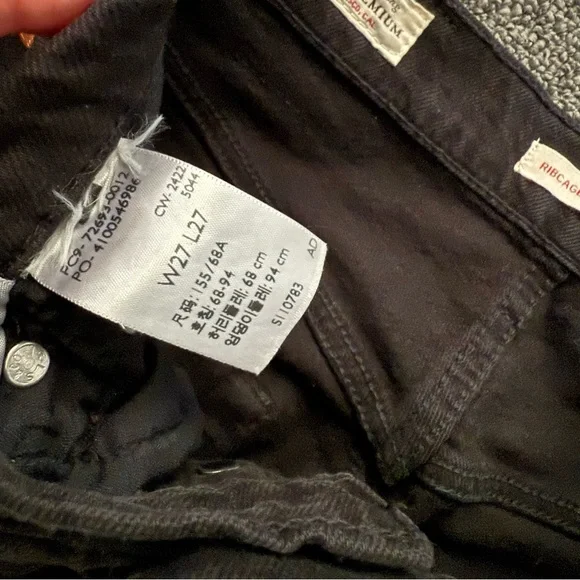 Levi’s Premium Denim Ribcage Straight Ankle Jeans Black Size 27 Button Fly - Picture 5 of 10